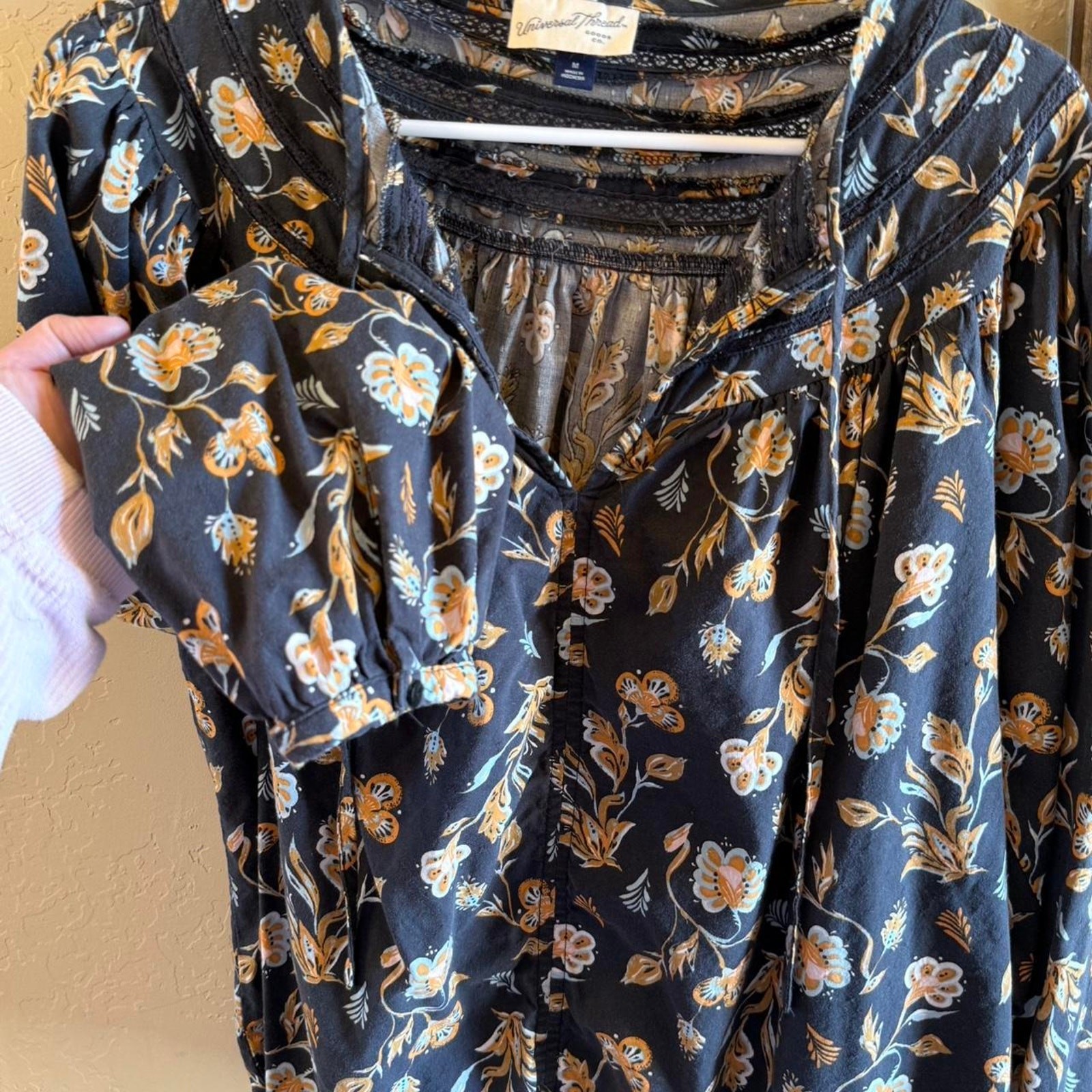 Universal Thread Boho Whimsy Floral Medium Flowy - image 3