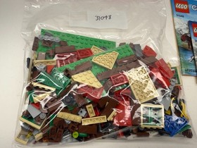 Lego 31048 Lakeside Lodge, Creator Building, Minifigure And Moose (2016)