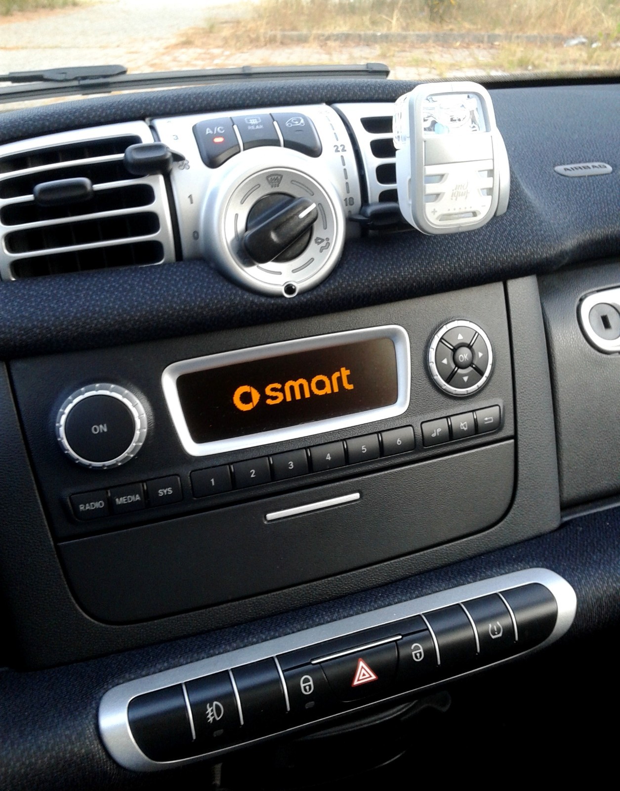 Autoradio Originale Smart Fortwo 2011-2015 | Emozioni in Viaggio OEM
