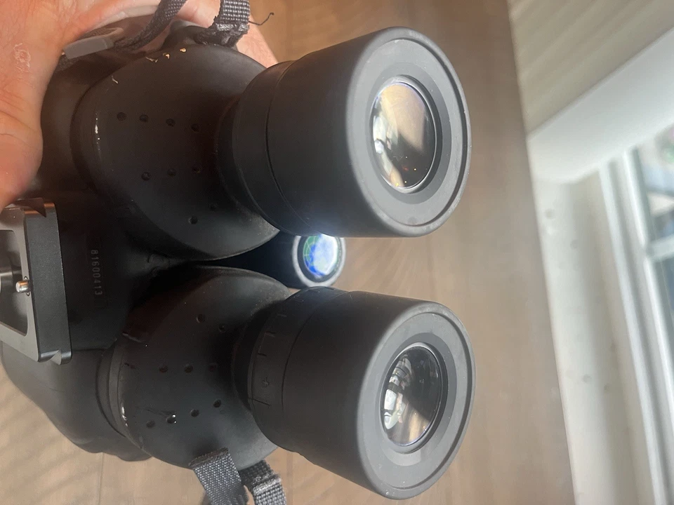 Canon 10x42 L IS WP 6.5° IMAGE STABILIZER Binoculars w/o box - Image 4 of 4