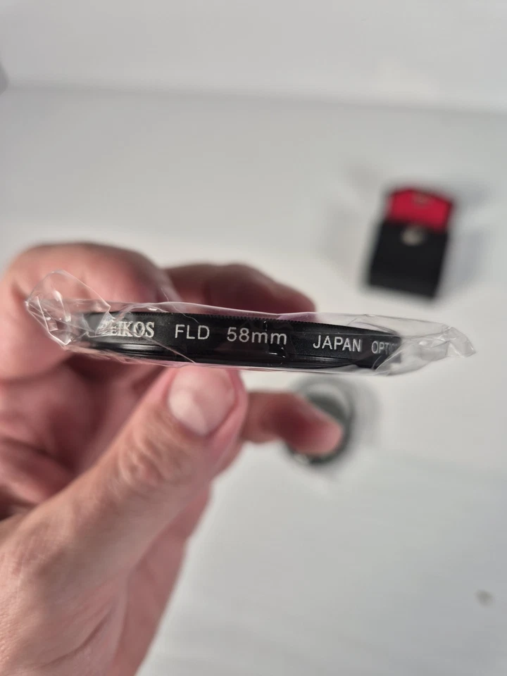 Brand New Zeikos 58mm UV + CPL + FDL Filter Kit For Nikon D40 D40X 55-200 Case  - Image 4 of 4