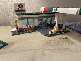 Lego City Service Station 60132 - Complete - (no box)