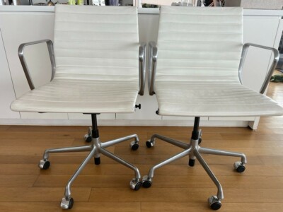 Mid-Century Modern Herman Miller Eames Aluminum Group Leather Management Chairs