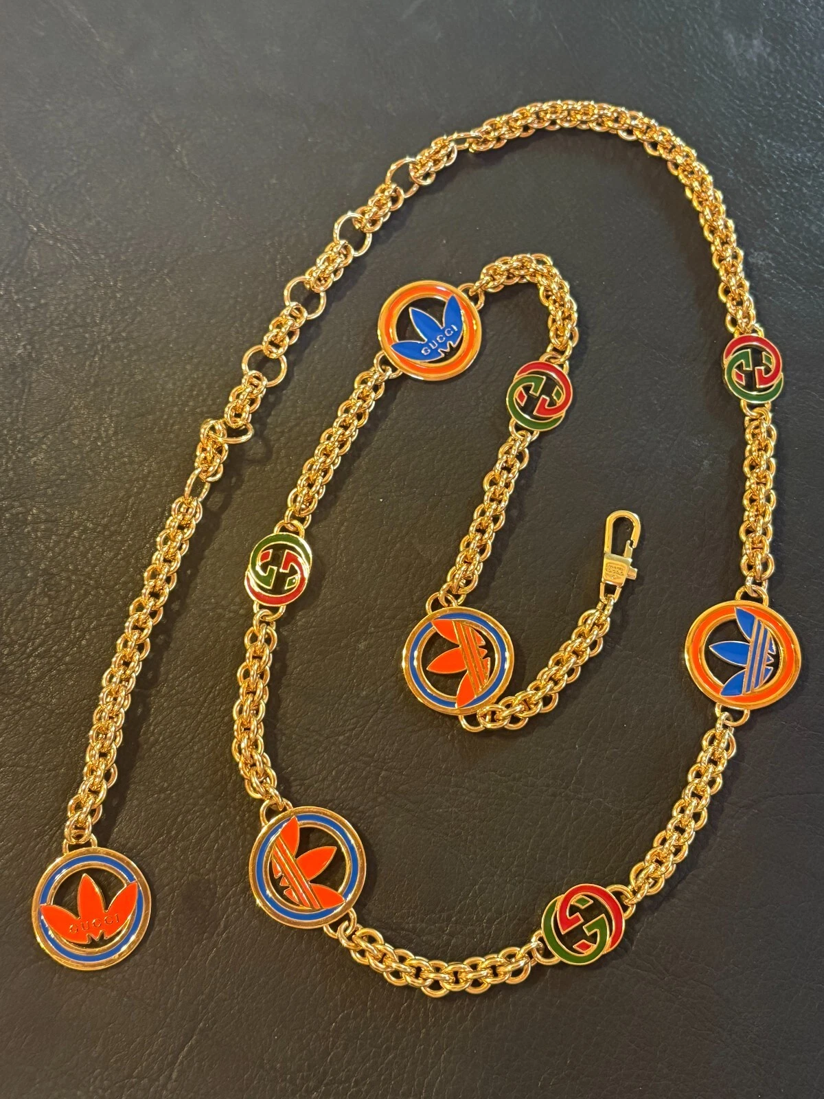 Collier ceinture GUCCI chaîne logo AUTH marque vintage pièce pendentif or GG 46,8 pouces