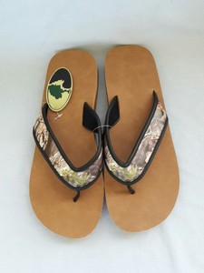 mossy oak flip flops