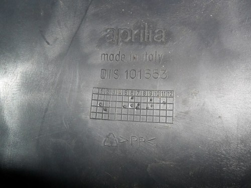 Aprilia SR 50 parafango posteriore/portatarga - Foto 4 di 4