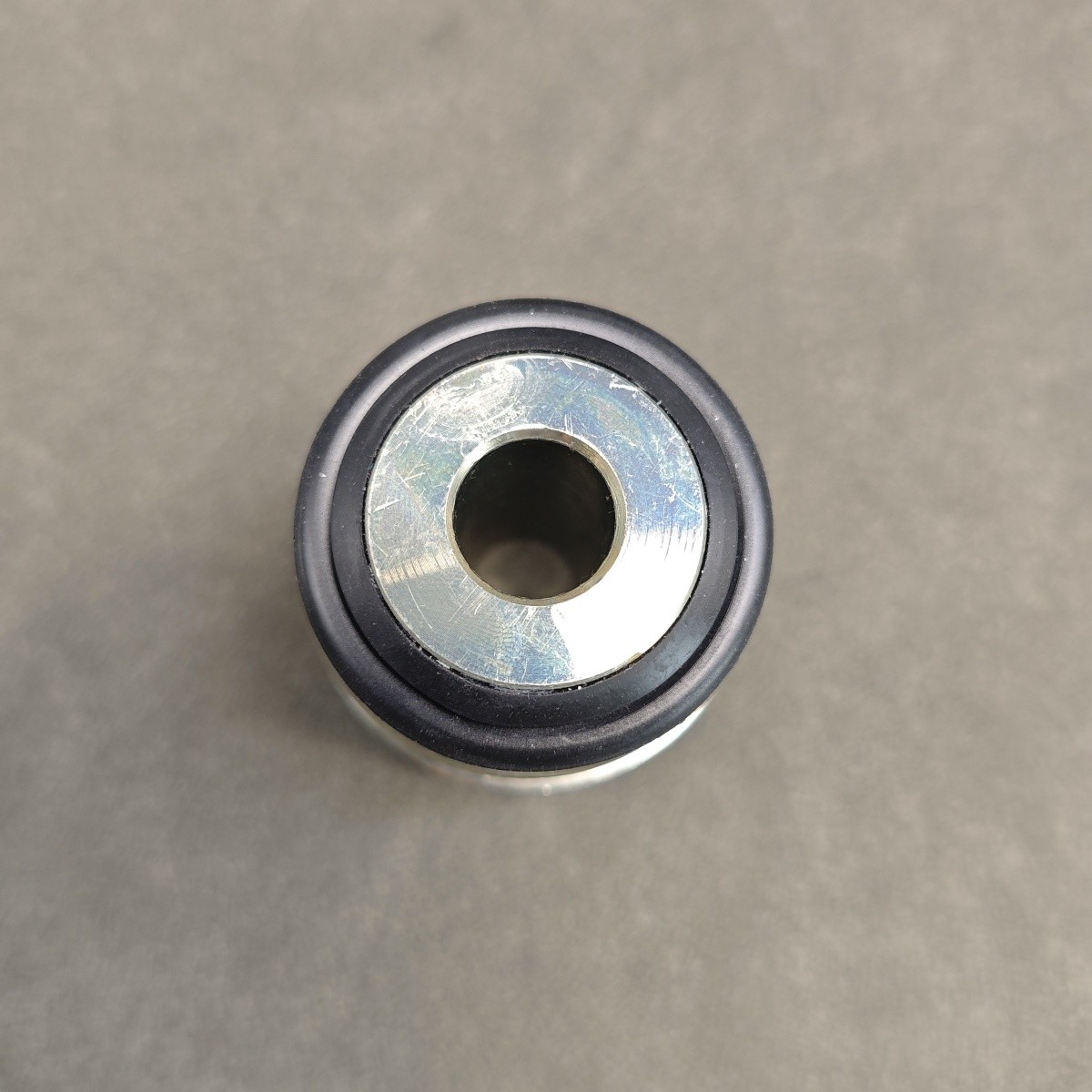 Front Lower Control Arm Bushing for Bentley Arnage PD30984PA PD30985PA PD24464PB