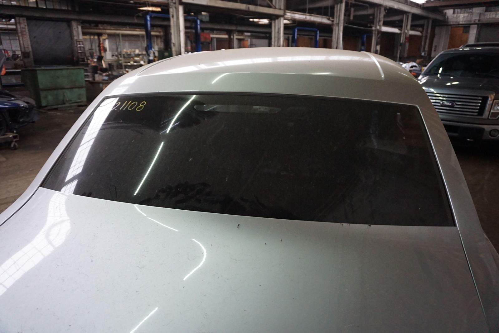 Local Pickup Only! Rear Back Window Glass 51317045901 OEM Rolls Royce Phantom 04