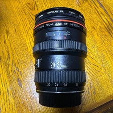 Obiettivo zoom grandangolare Canon EF 20-35mm f2.8 ottime condizioni