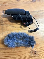Shure VP83F Lenshopper Shotgun Microphone includes dead cat.