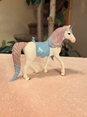 Schleich Bayala Fairy Eyela s Glittery Princess Unicorn