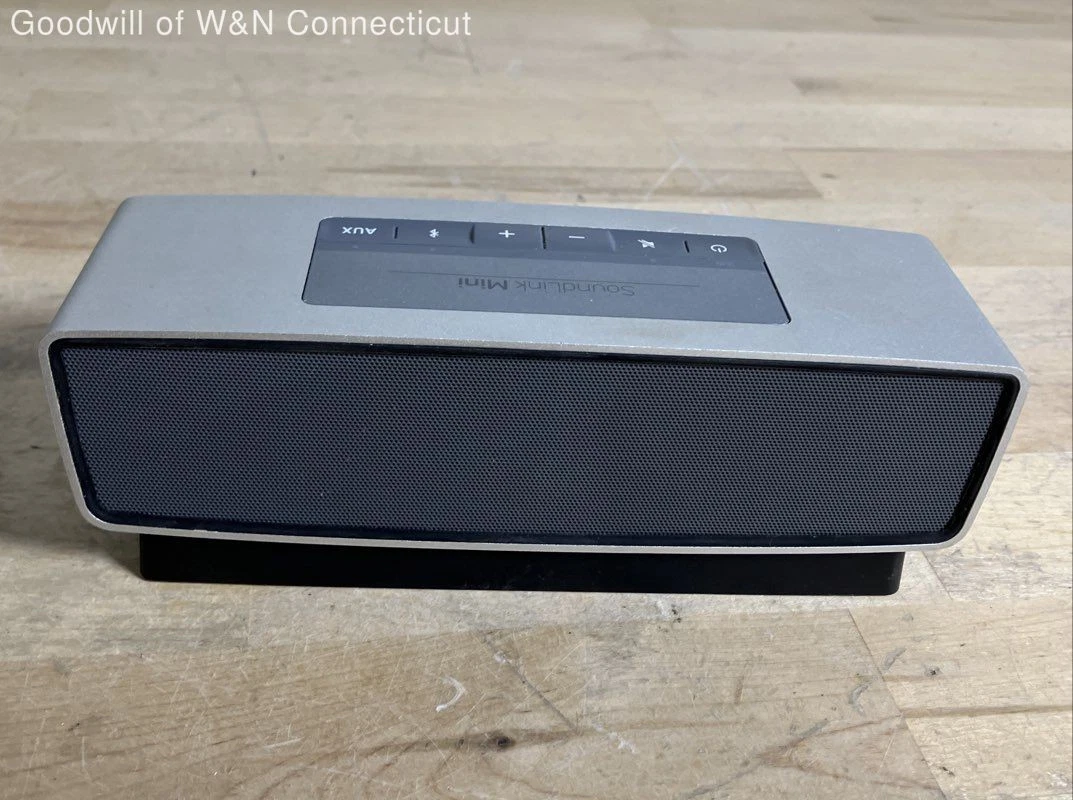 Bose SoundLink Mini Bluetooth Audio Docks & Mini Speakers for sale