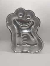 Wilton Sesame Street Cookie Monster small cake pan / 3005-629 / 1977 / Henson