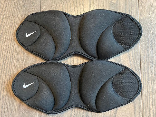 Nike 5lb Ankle Weights Sweat-wicking 