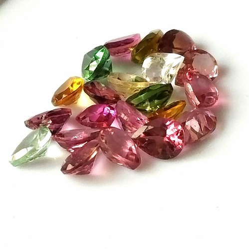 Tourmaline Faceted 5X4 mm Pear Multi Color Natural Calibrated Gemstone 21 Pieces - Picture 3 of 4