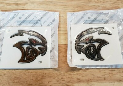 NEW 2021-2023 Dodge Charger HELLCAT REDEYE Logo Fender (2) Emblems, OEM