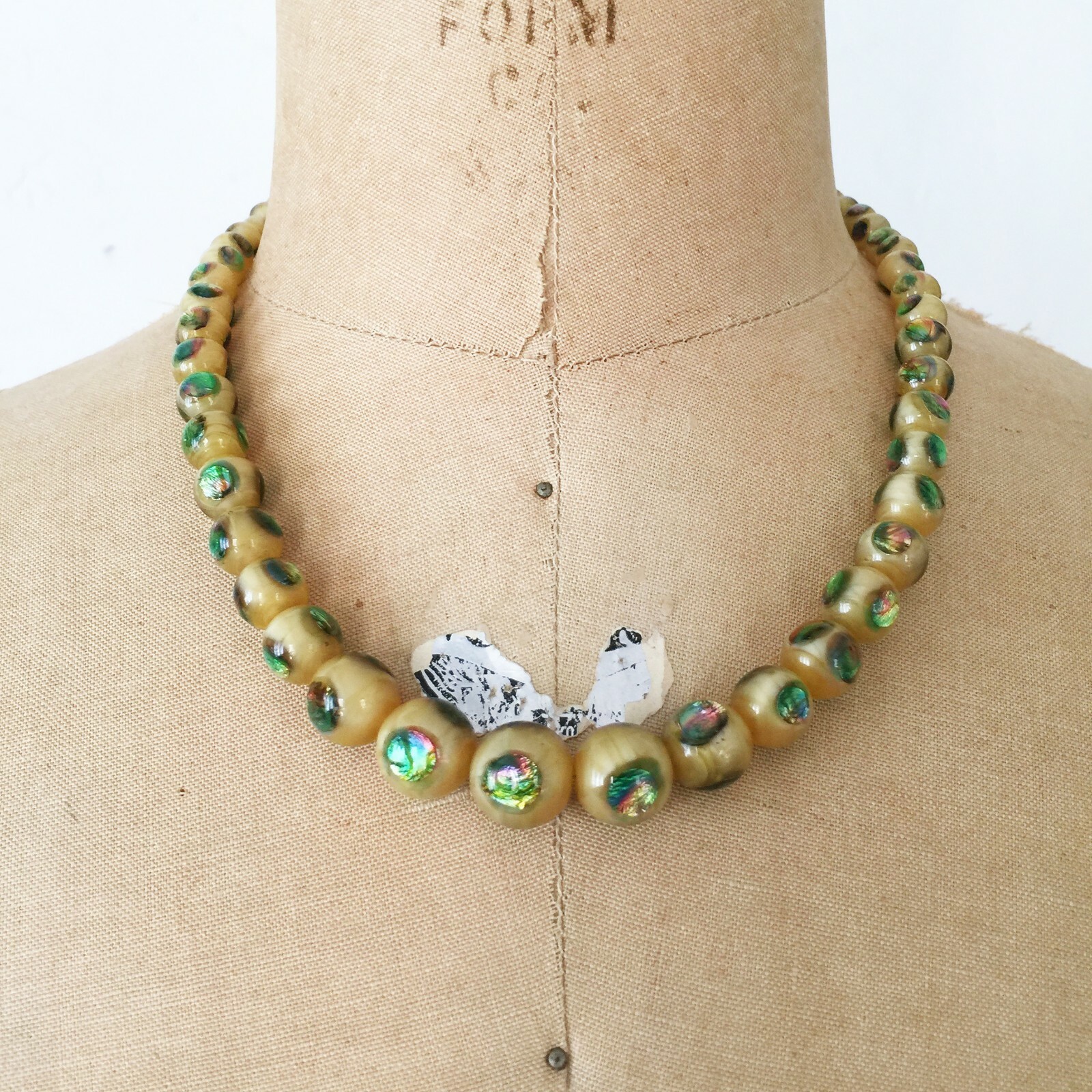 Rare Antique Art Deco Peacock Eye Glass Graduated Bea… Gem