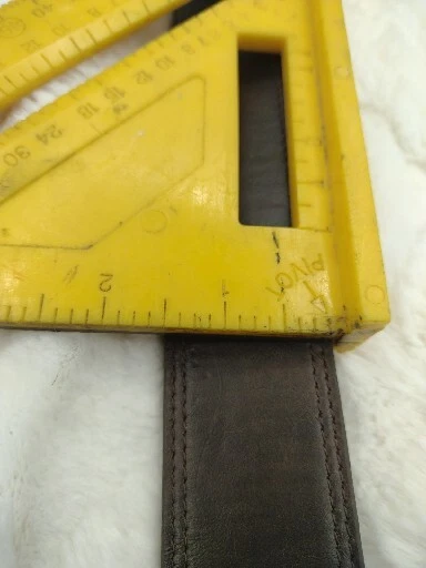 Cinturón Realtree Hombre CAMUFLAJE/Marrón REVERSIBLE Cuero Agujeros a 29-36 Foto 3 de 4