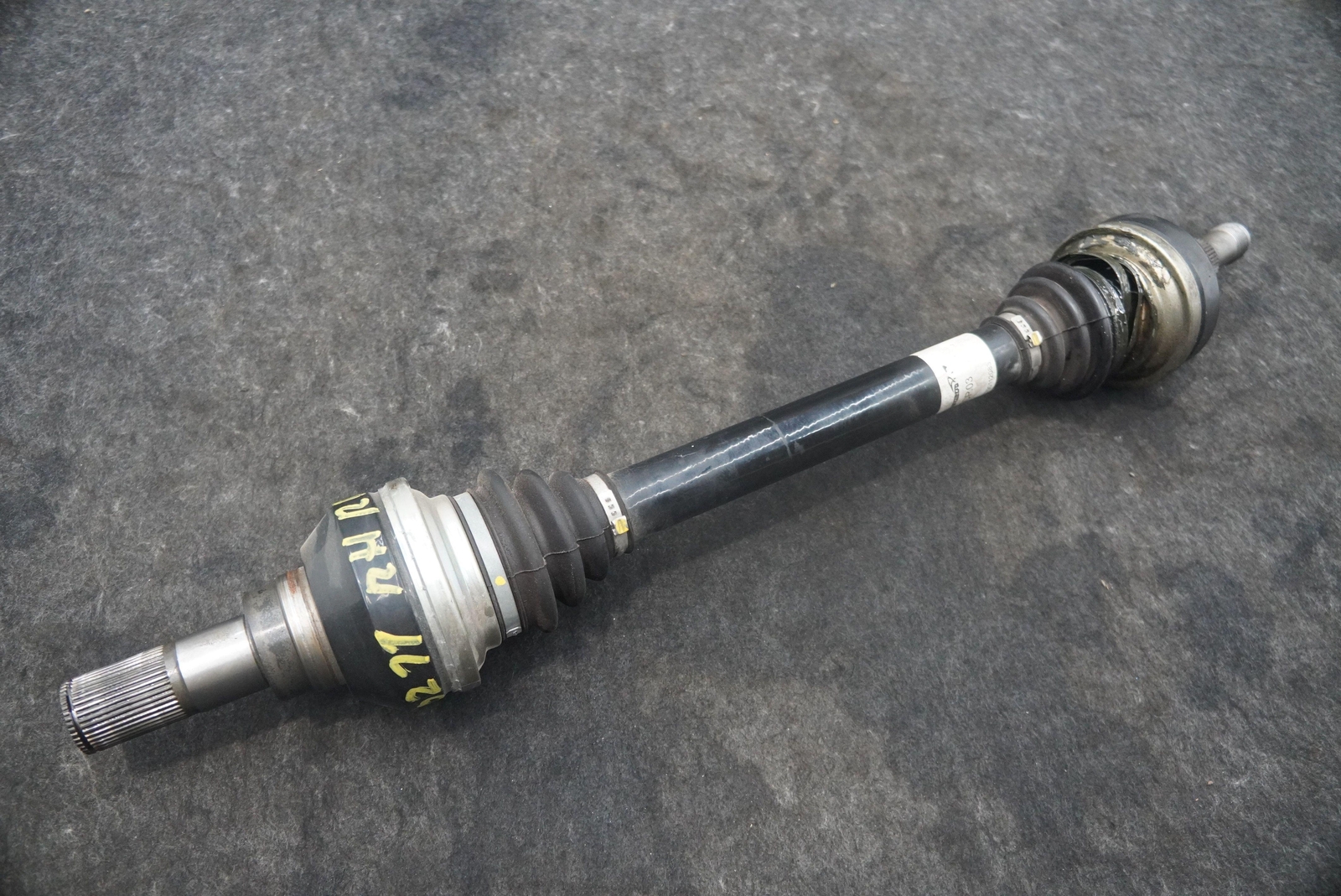 Rear Left or Right CV Axle Shaft 11G0296CP OEM McLaren 720S 2020 *Note*