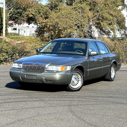 2000 Mercury Grand Marquis LINCOLN TOWN CAR FORD CROWN VICTORIA BUICK PARK AVE