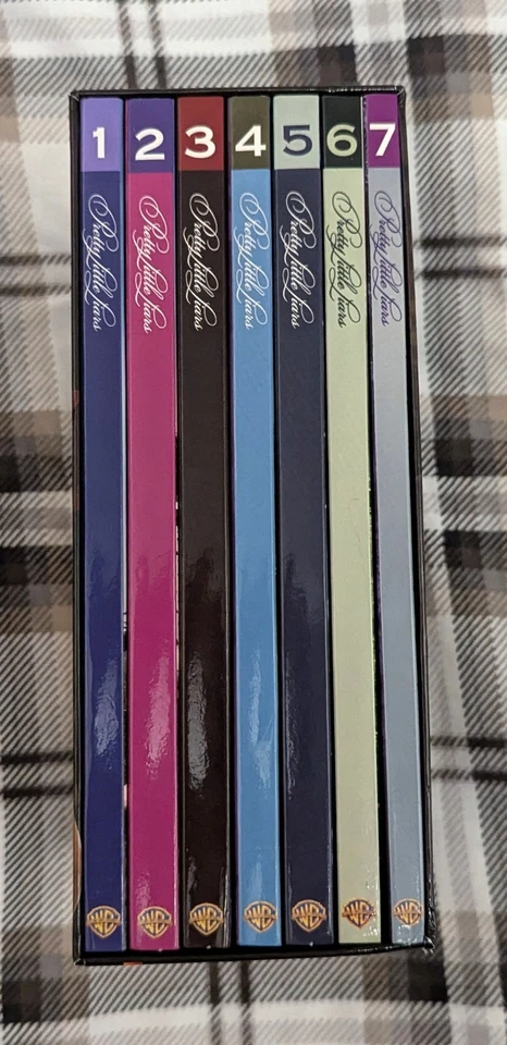Pretty Little Liars - Seasons 1 -7 - Complete Series (DVD Boxset) - Image 2 of 4