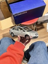 118 Scale 20072011 Nissan Versa Tiida Venucia Sedan Silver Diecast Model Car