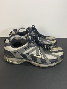 nike acg trail running shoes