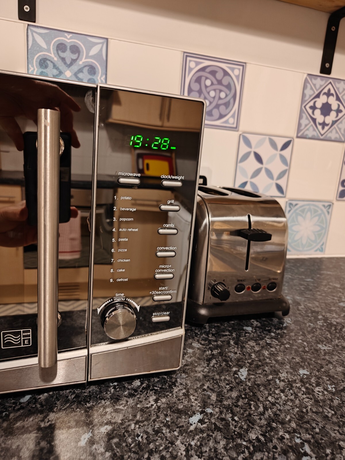 Kenwood K30CSS10 30 Litre Combination Microwave (Microwave and Grill