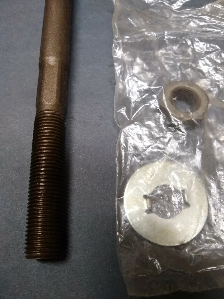 TRW ES2833 O.E. Extremo de barra de amarre de dirección de repuesto (se adapta a Toyota Celica y Camry) Foto 3 de 4