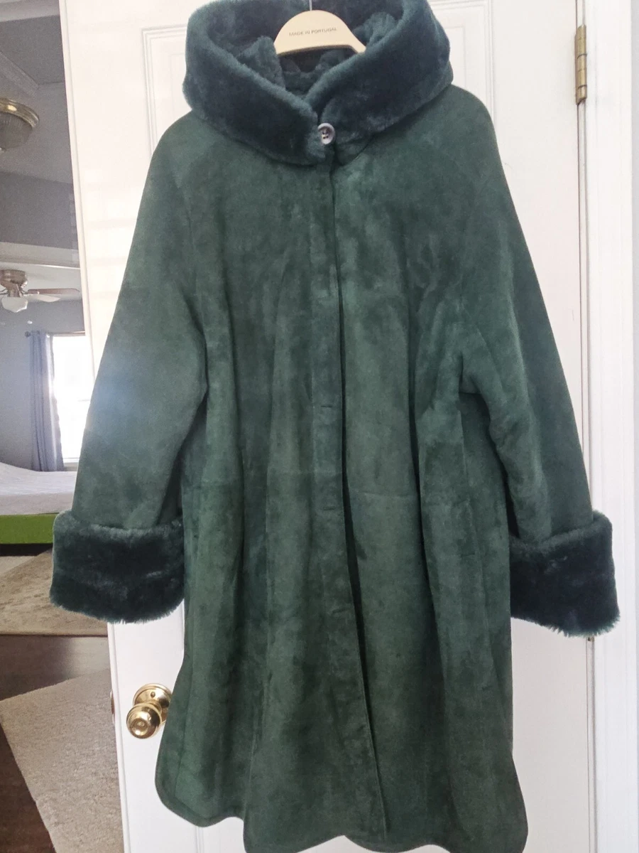 Pretty green top shearling coat