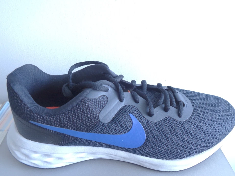 Nike Revolution 6 NN trainer's shoes DC3728 400 uk 8 eu 42.5 us 9 NEW+BOX - Image 2 of 4