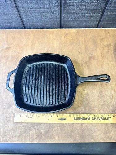 Poêle Grille En Fonte Lodge – 10,5 Pouces – Carrée – Fabriquée Aux USA – Vintage