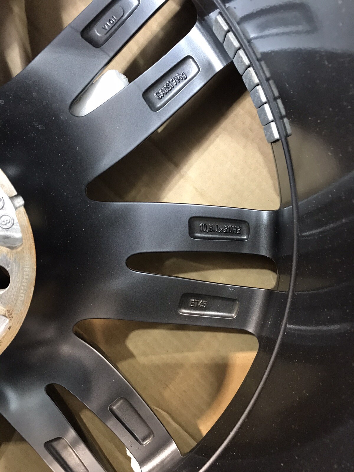 Maserati Quattroporte OEM 20" Wheel Set Of 4 With Tires.