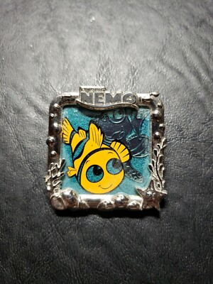 Disney 2018 Disneyland PIXAR FEST Finding Nemo NEMO AND SQUIRT Passholder LE Pin