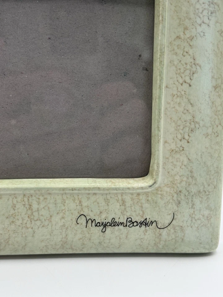 Marco de fotos Hallmark de cerámica firmado Marjolein Bastin jardinería 3,5 x 5" Foto 3 de 4