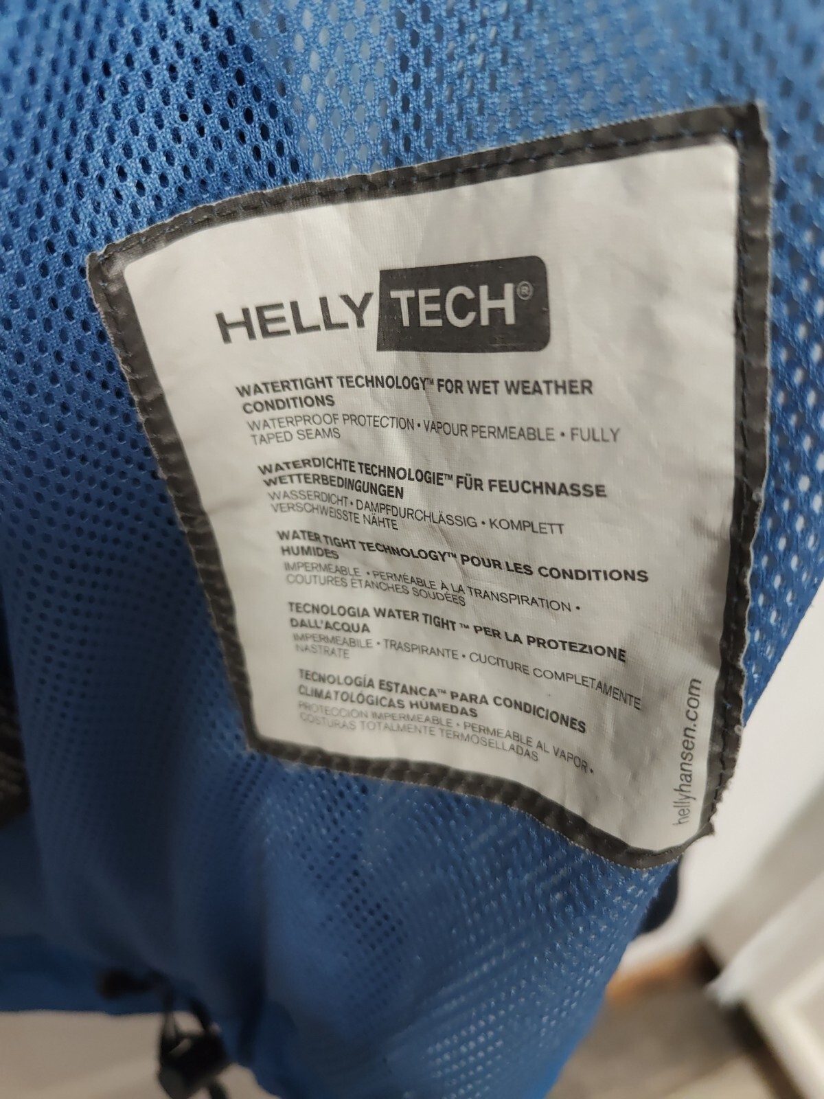 HELLY HANSEN Jacket Mens Medium Helly Tech Waterp… - image 15