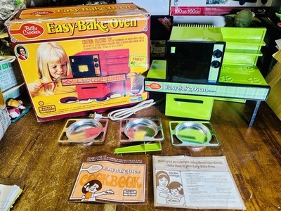 RARE COMPLETE Green Vintage 1973 Kenner Betty Crocker Easy-Bake Oven Toy WORKING