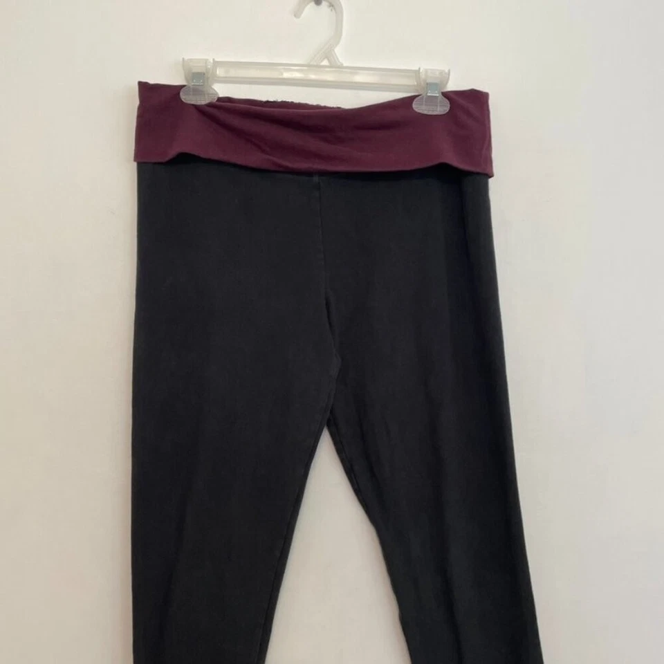 PINK YOGA VS PINK VICTORIA'S SECRET Foldover Yoga Leggings Burgundy BLING Large - Image 3 of 4