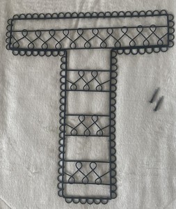 Pottery Barn Teen PB Wire Wall Letter “T” Metal Black Picture Keepsake Holder