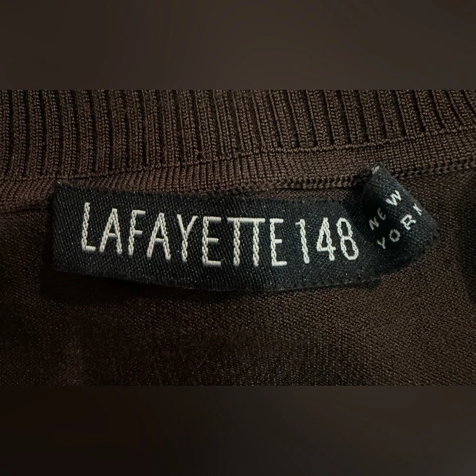 Top tejido cuello alto marrón hilado fino mezcla seda Lafayette 148 XL - $598 Foto 3 de 4