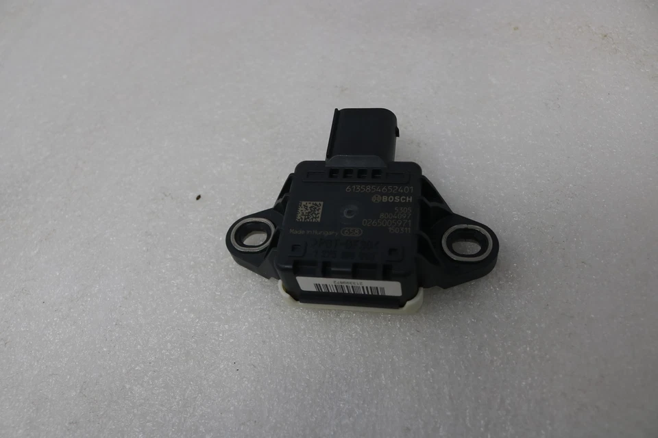 NUEVO SENSOR DE VELOCIDAD BMW OEM 61358546524 Foto 2 de 3