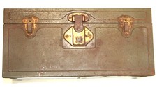 Vintage Excelsior tool box 14"L x 6.5"H x 6 W army green locking mechanism w/key