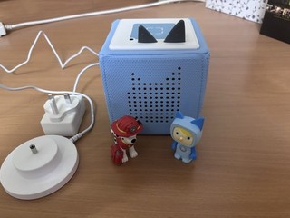 Tonies Blue Box with One Character and Charger