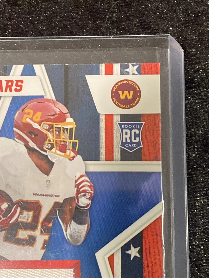 2020 Panini Rookies & Stars - Year 1 Relics Antonio Gibson #YO-AG (MEM, RC) /25 - Image 3 of 4