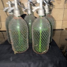 5x Vintage green glass soda siphon/seltzer, dating back to the 1920s to 1970s