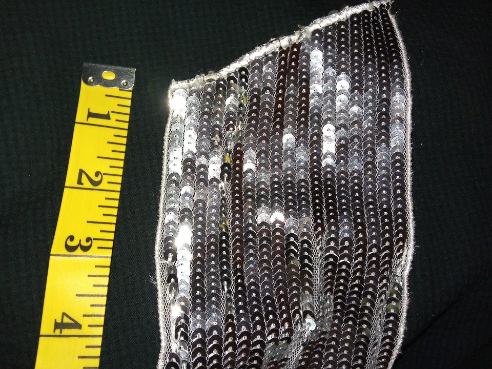 Lot (3) Metallic Ribbons and Sequin Trimmings - Image 3 of 4