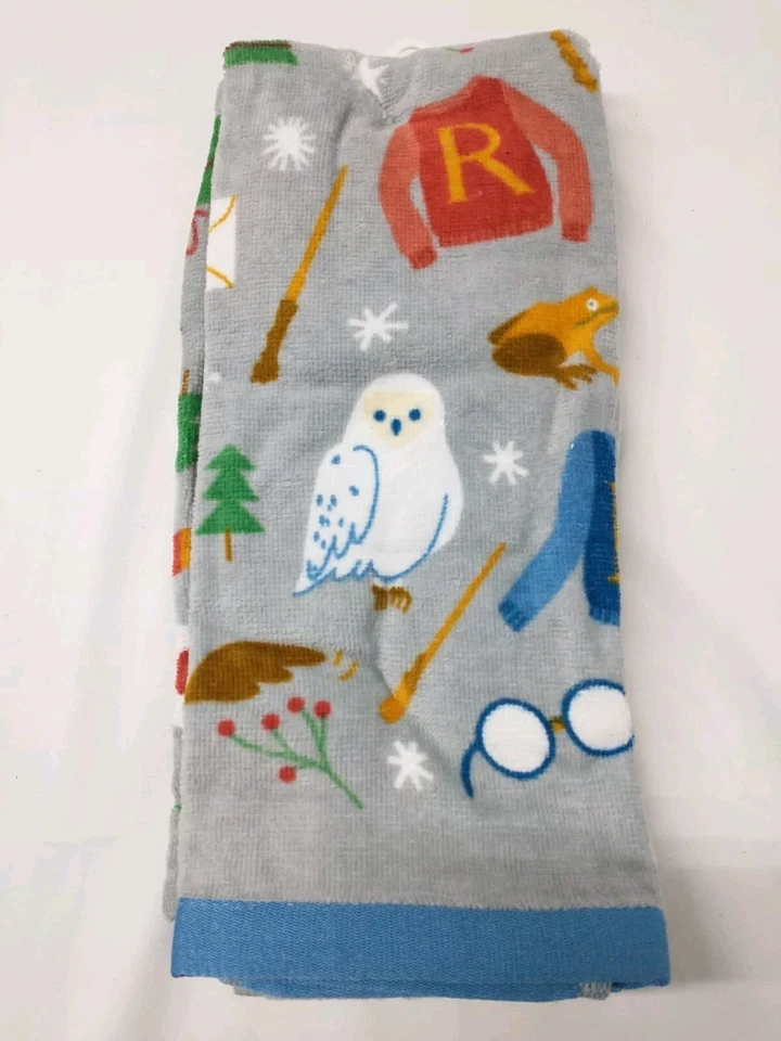 Harry Potter Wizarding World 2-Pack Kitchen Hand Towels Hedwig Owl Christmas - Image 3 of 4