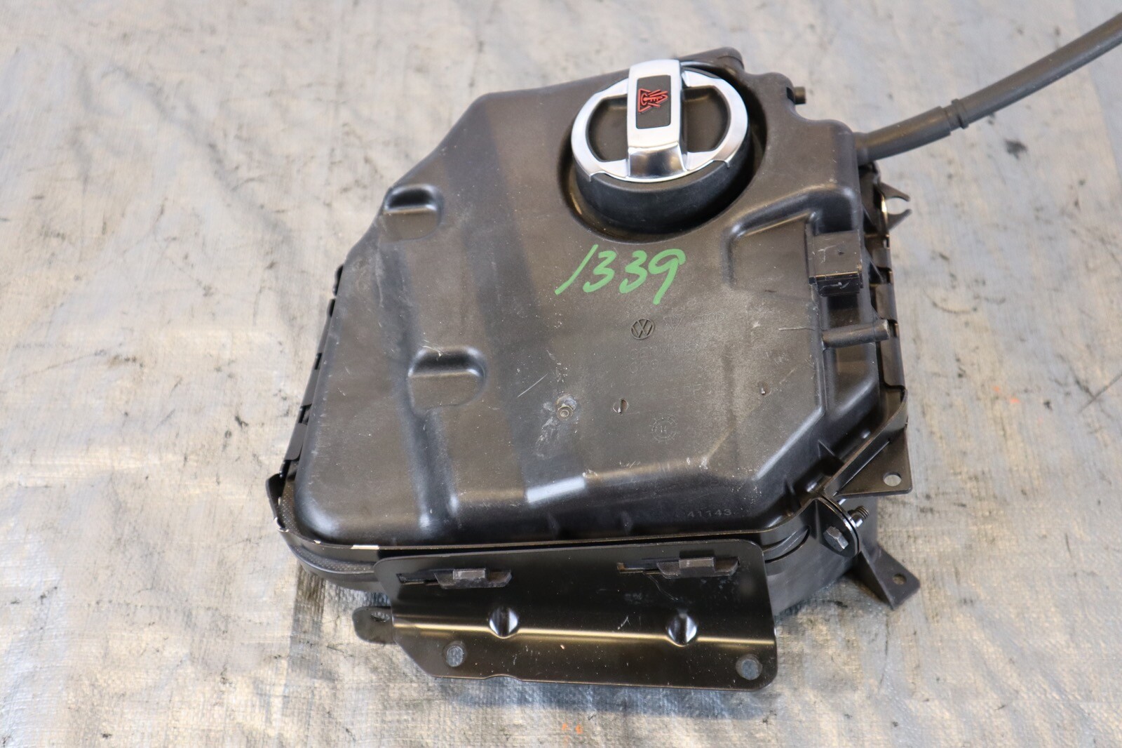 2014 AUDI R8 V8 QUATTRO AWD 4.2L OEM COOLANT EXPANSION TANK #1339