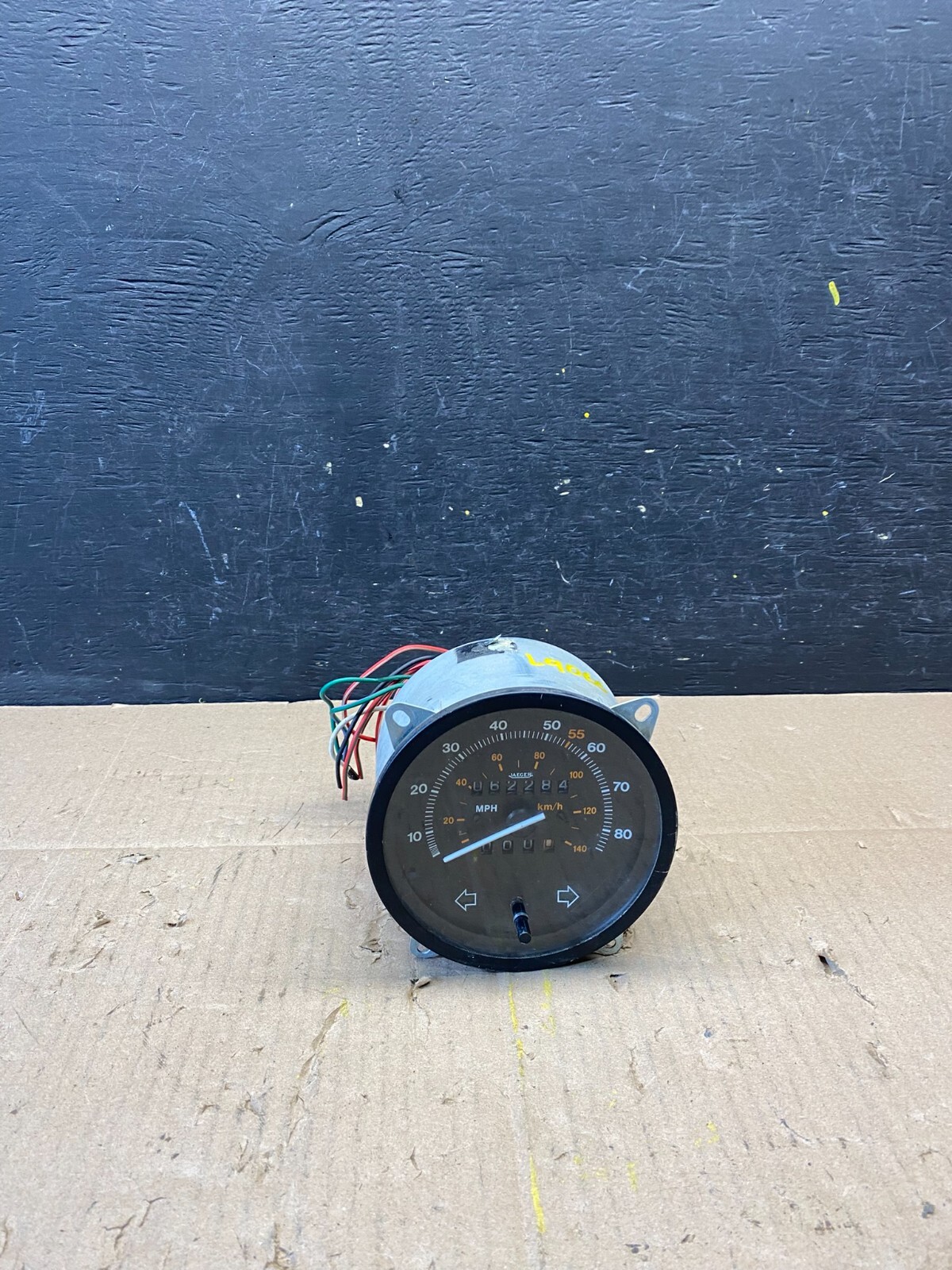 U21633 1966 to 1976 Rolls Royce Shadow II Speedometer Cluster Gauge L906 G2U