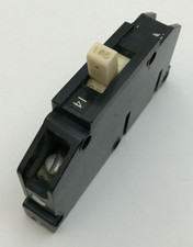Zinsco GTE Sylvania Magnetrip Type Q 15 Amp Plug-In Circuit Breaker 1 Pole 15A